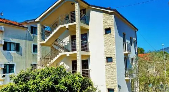 Apartments Marinic