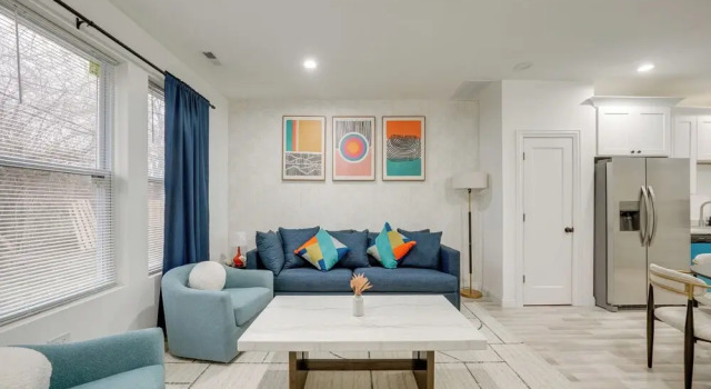 Townhome < 5 Mi to Naperville & Morton Arboretum, 予約 アパートメント ネイパービル シカゴ