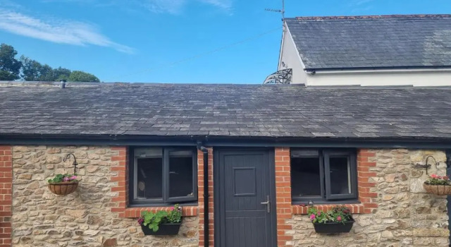 Четырёхместный номер Comfort Monkton Court House B&B