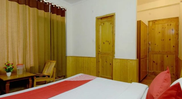 OYO 18555 Yogesh Cottage Manali