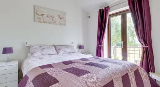 House Balmoral Cranbrook - Hawkhurst, Varaa Hotelli Hotellit High Weald pysäköinnillä, Pysäköinti