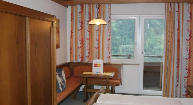 Номер Economy Kinderhotel Stefan