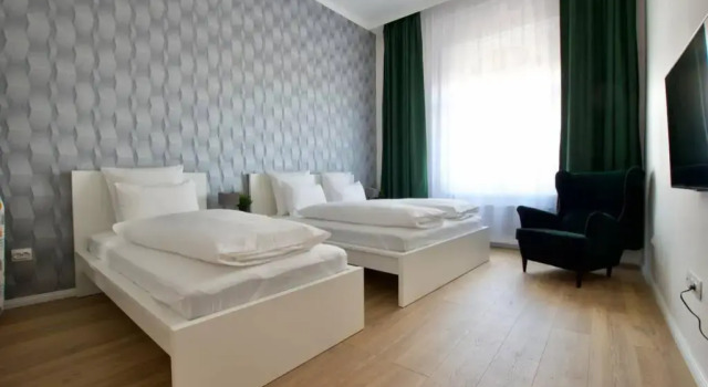 Premium Apartment by Hi5 - ASTORIA 4 bedroom, Забронировать Апартаменты/квартира Апартаменты Будапешта, рядом с Торговый центр Corvin Plaza, Апартаменты/квартира