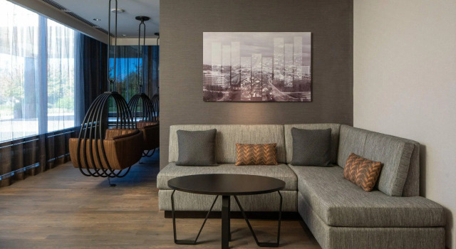 Четырёхместный номер Standard Tysons Corner Marriott