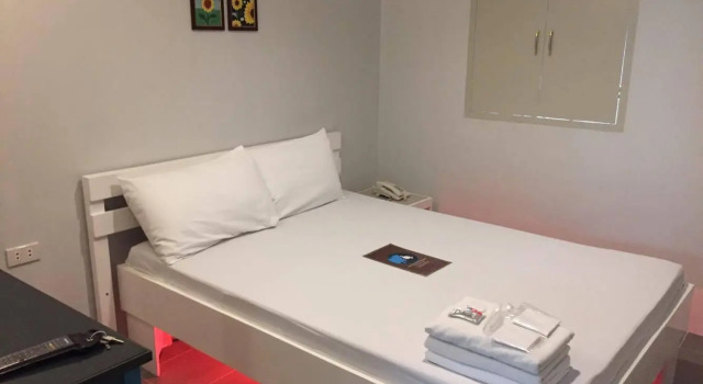 Номер Deluxe Dianne Gardens Hotel