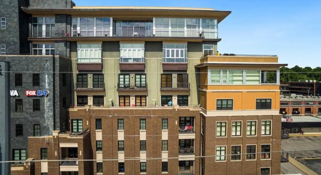 The East View - Overlooks Downtown - Steps to Dickson, Reserva ahora Hotel Fayetteville Noroeste de Arkansas