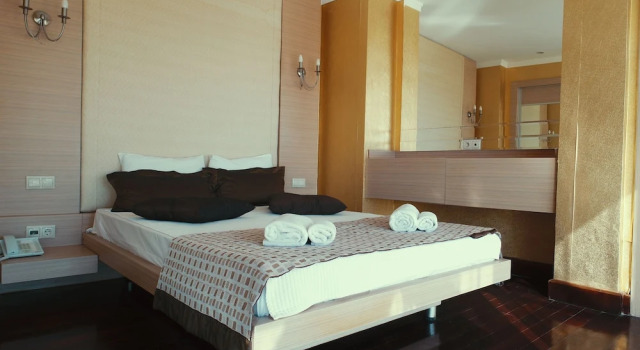 Люкс Superior с балконом Roxx Suite Deluxe & Spa Hotel