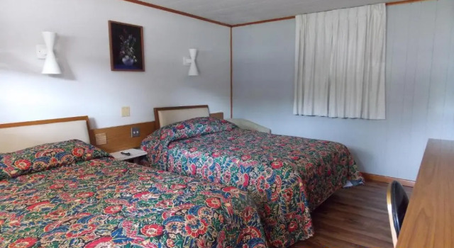 Четырёхместный номер Standard Melody Motor Lodge