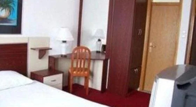 万豪酒店(Merriot Hotel), Забронировать Отель Баня-Лука Республика Сербская
