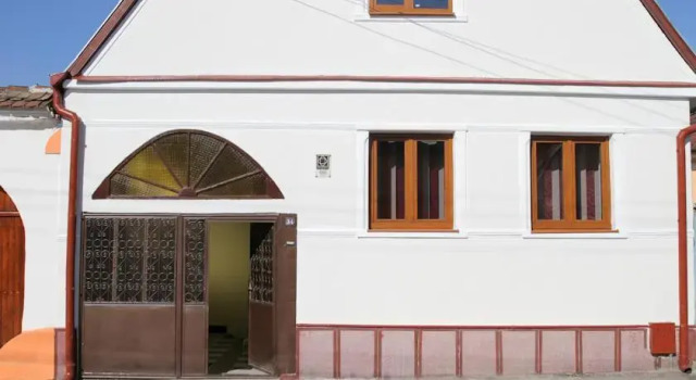 Saxon Haus, Prenota Hotel Mediaş Sibiu County