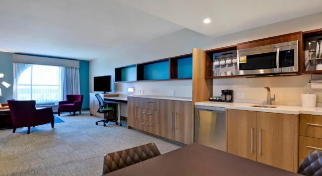 Люкс с 2 комнатами Home2 Suites By Hilton Orlando Flamingo Crossings, FL