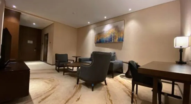 Семейный люкс Executive с красивым видом из окна GreenTree Eastern Hotel (Arxan BaiLang Area)