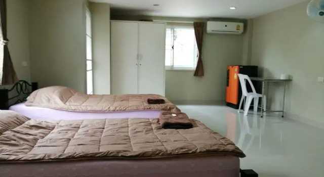 Kimcanhome Apartment, Varaa Huoneisto Hotellit North-Eastern Thailand pysäköinnillä, Pysäköinti