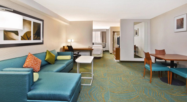 SpringHill Suites by Marriott Chicago Naperville Warrenville, Забронировать Отель Отели Иллинойс 3 звезды, 3*