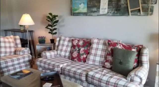 North Denver Condo - Pottery Barn Inspired, Buchen Sie Hotel Thornton Colorado