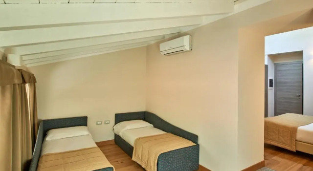 Четырёхместный номер Deluxe Hotel Centrale