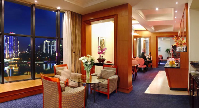 Люкс Superior voco Wuhan Xinhua by IHG