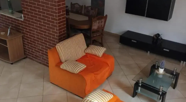 Casa Alex, Rezerwuj Hotel Hotele w Carpathians - Romania z parkingiem, Parking