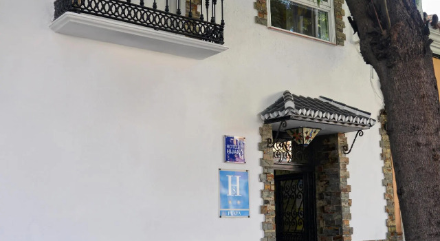El Nogal Home - Hostel