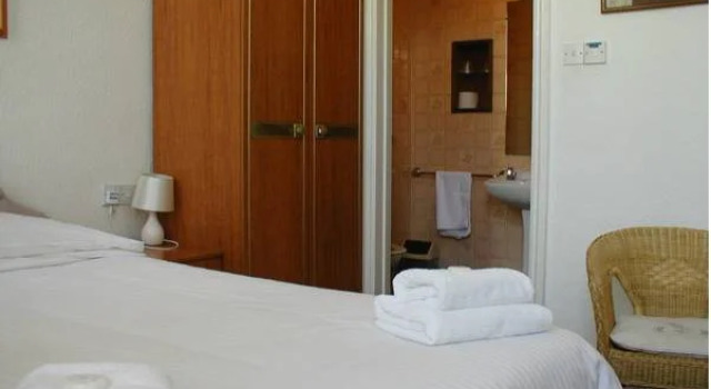 Daunceys Hotel, Забронировать Отель Отели Англии с завтраком, Завтраки