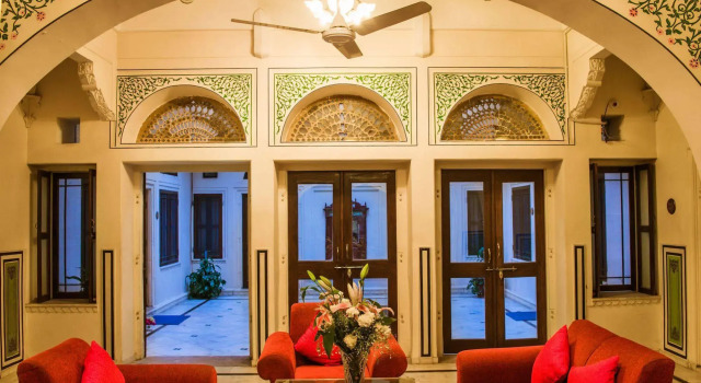 Diggi Palace - A City Center Hidden Heritage Gem, Забронировать Отель Отели штата Раджастхана с парковкой, Парковка