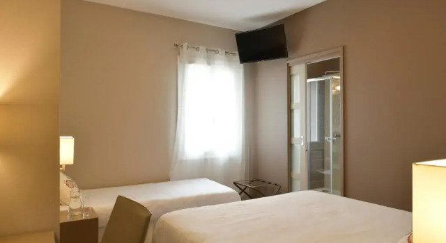 Supérieure chambre Logis Hôtel & Restaurant Le Pardaillan