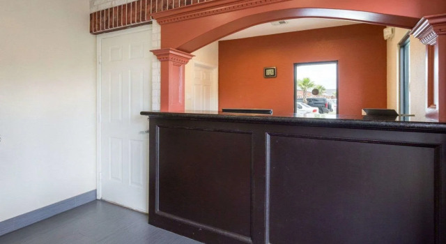 Scottish Inn & Suites, Boek Mini-hotel Westfield Houston