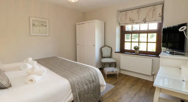Shenton Cottage