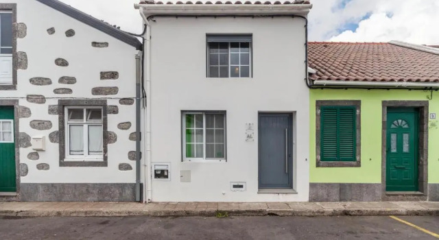 Коттедж Casa do Poema