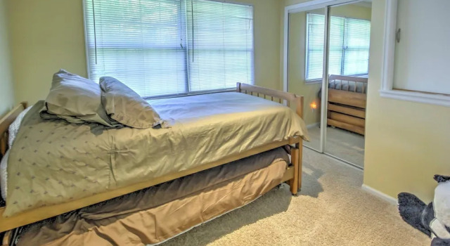 Коттедж Private Plymouth Hideaway - 13 Miles to Ann Arbor!