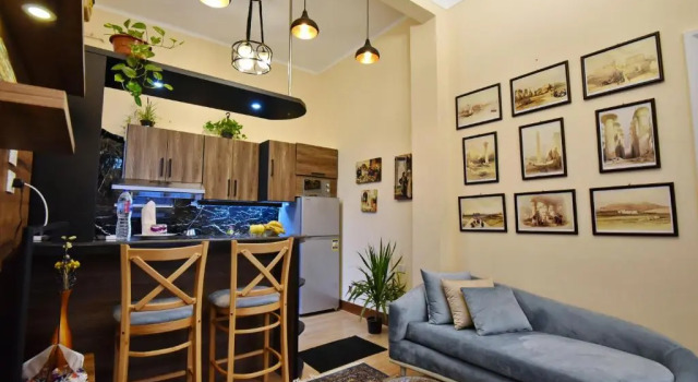 Апартаменты The Place 3 charming downtown apartment