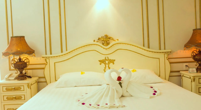 White Hotel, Book Hotel Billige hoteller i Ha Tinh