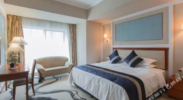 Люкс Superior Chongqing Liyuan Hotel