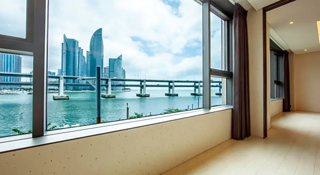 Suite Hotel Castle Beach
