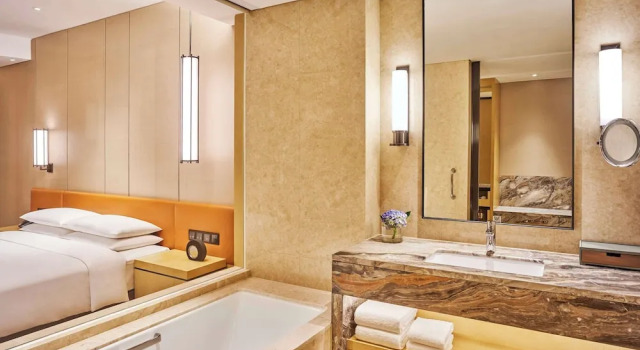 Двухместный клубный номер с видом на океан Hyatt Regency Shenzhen Yantian