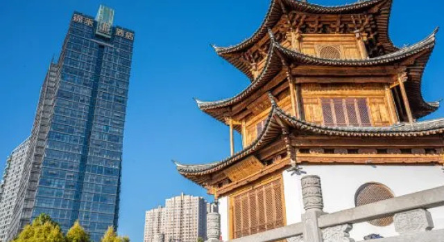 Jinhe Hotel, Rezerwuj Hotel Hotele w Kunming z parkingiem, Parking