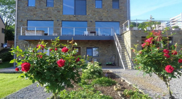 Luxurious Holiday Home in Heyd Durbuy with Sauna And Pool