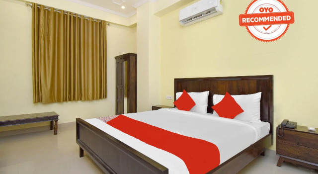 Collection O 77314 Hotel Paris, Забронировать Отель Отели Джайпура 3 звезды, рядом с Sawai ManSingh Medical College, 3*