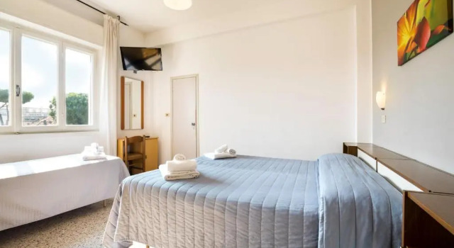 Трёхместный номер Hotel Ausonia B&B RiMiNi