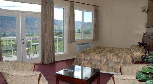 Ciliegia Villa, Book Villa Osoyoos Okanagan-Similkameen