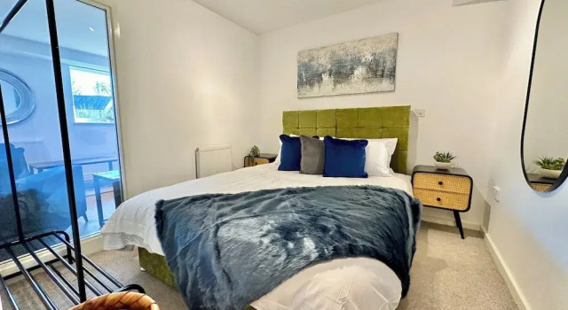 Двухместные апартаменты Economy Coates House by Guestz