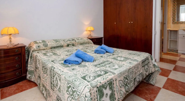 Sun and Beach, Забронировать Отель Отели El Baix Penedès 3 звезды, 3*