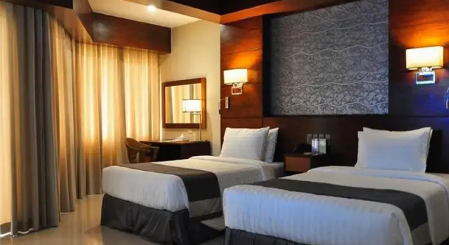 Номер Standard с балконом Cebu White Sands Resort and Spa