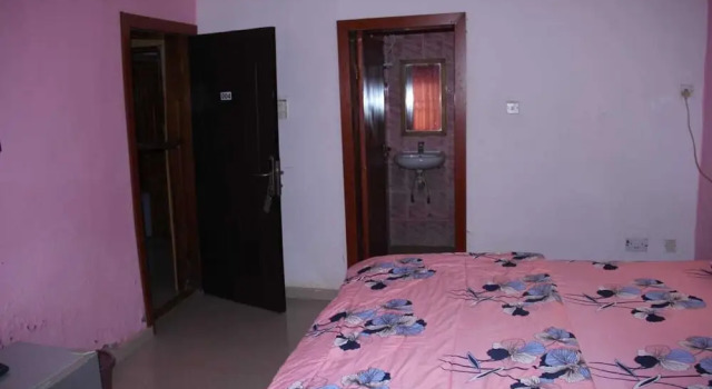 DOA Guesthouse, Book Hotel Hotels in Kwara with Breakfast, Breakfasts