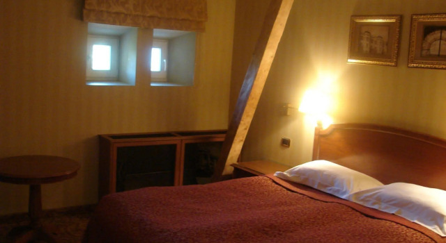 Отель The Benjamin House