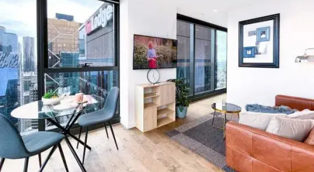 LV42 High-rise condo CBD panoramic city view, Забронировать Отель Мельбурн Melbourne Region, рядом с Верховный суд Виктории
