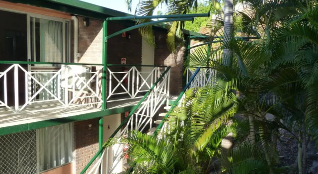 Апартаменты Superior Yongala Lodge by The Strand