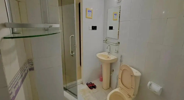 Кровать в общем номере Hostel by zooFamily