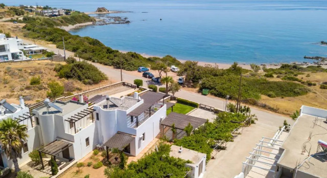 Вилла Smaragdi Beachfront Villa