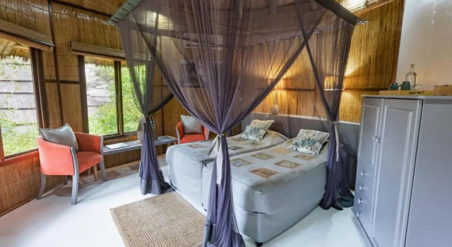 Семейный номер Standard с видом на окрестности Thonga Beach Lodge